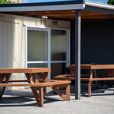 Viking Lodge Motel Tahoraiti Extérieur photo